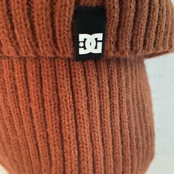 DC shoe co toque beanie - Picture 2 of 2